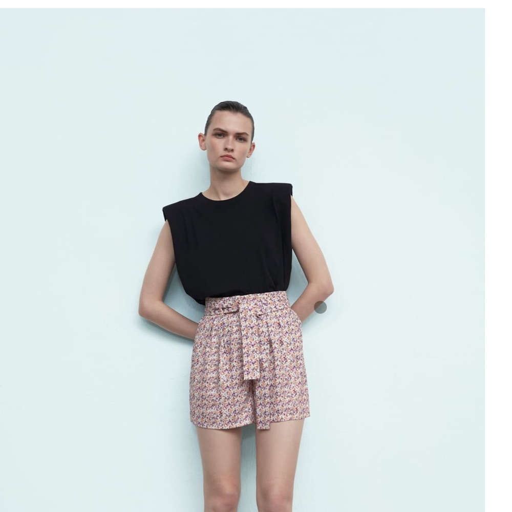 Zara high waisted shorts